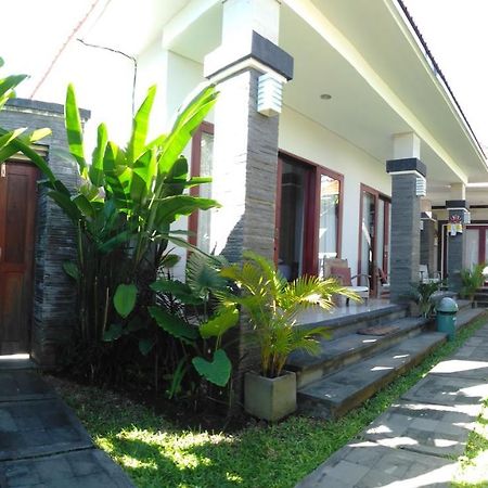 Guest House Reisya Nusa Dua  Eksteriør bilde